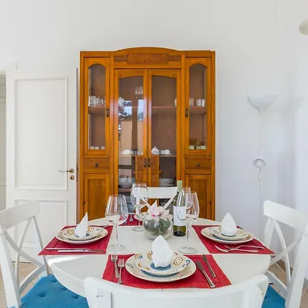 La Casa Sul Lungomare 拉古萨的码头