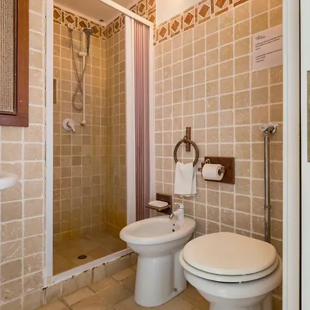 度假居 La Casa Sul Lungomare 拉古萨的码头